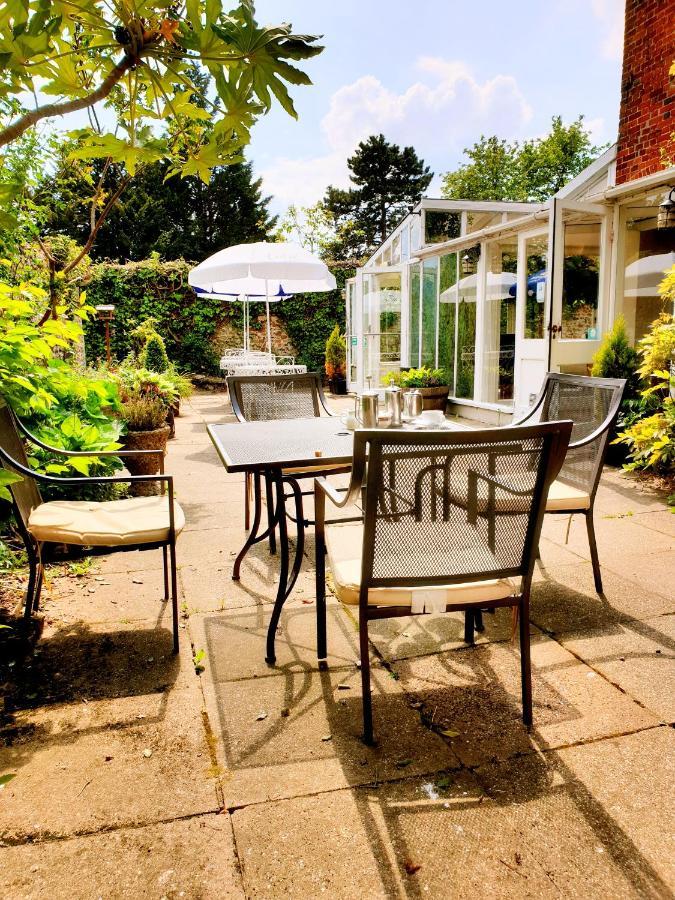 The Crown House Inn Great Chesterford Kültér fotó