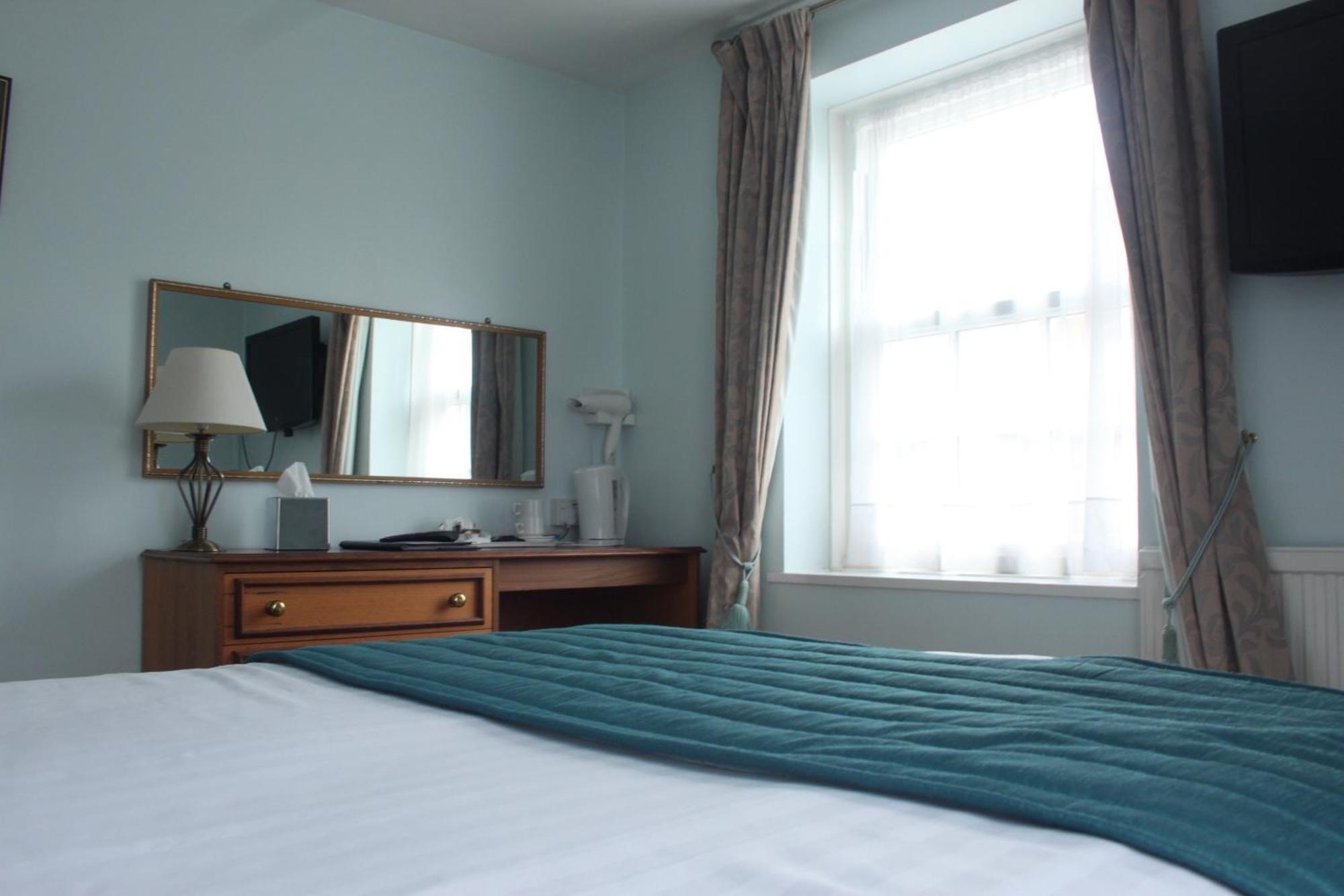 The Crown House Inn Great Chesterford Szoba fotó